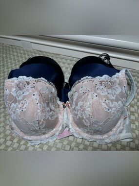 Victoria's Secret Blush Lace, Navy Push, and Black Zebra pattern bras (3)